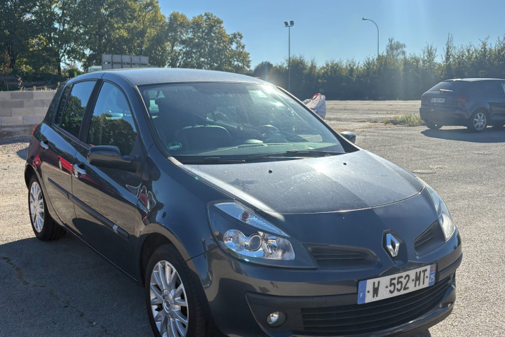 RENAULT CLIO III